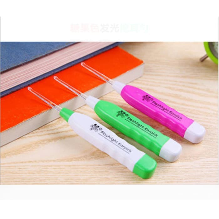 Earpick Lamp / Korek Kuping Lampu / Flashlight Earpick Earpick Lamp / Korek Kuping Lampu / Flashlight Earpick